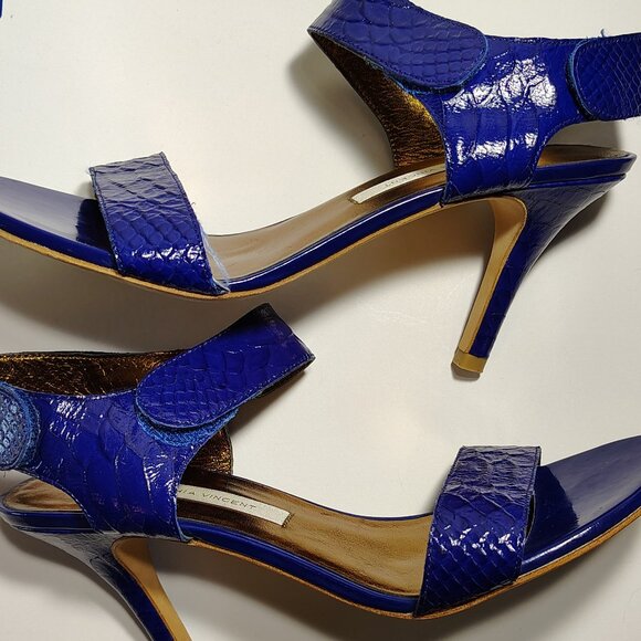 Cynthia Vincent Strappy Open Toe Heel Pumps Faux Reptile Skin Patent Leather - Picture 2 of 8